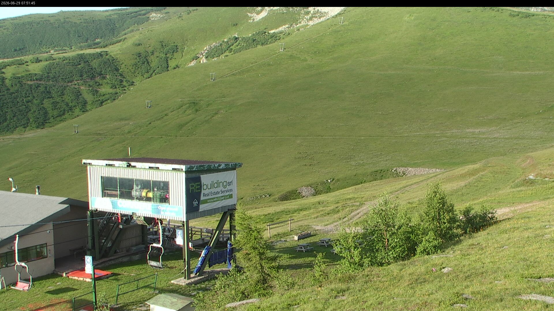 immagine della webcam nei dintorni di Oncino: webcam Pian Mune'