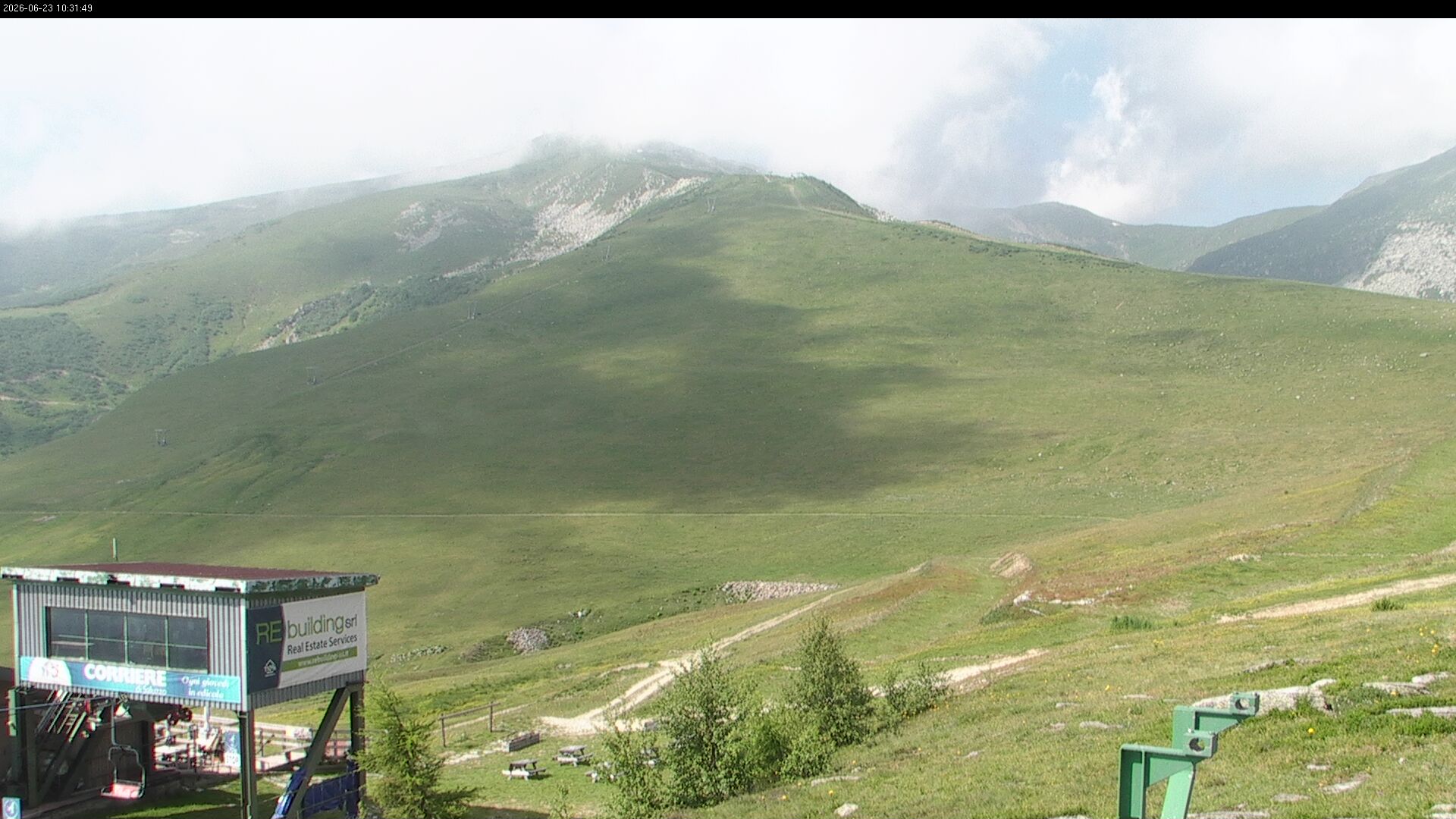 immagine della webcam nei dintorni di Sampeyre: webcam Paesana